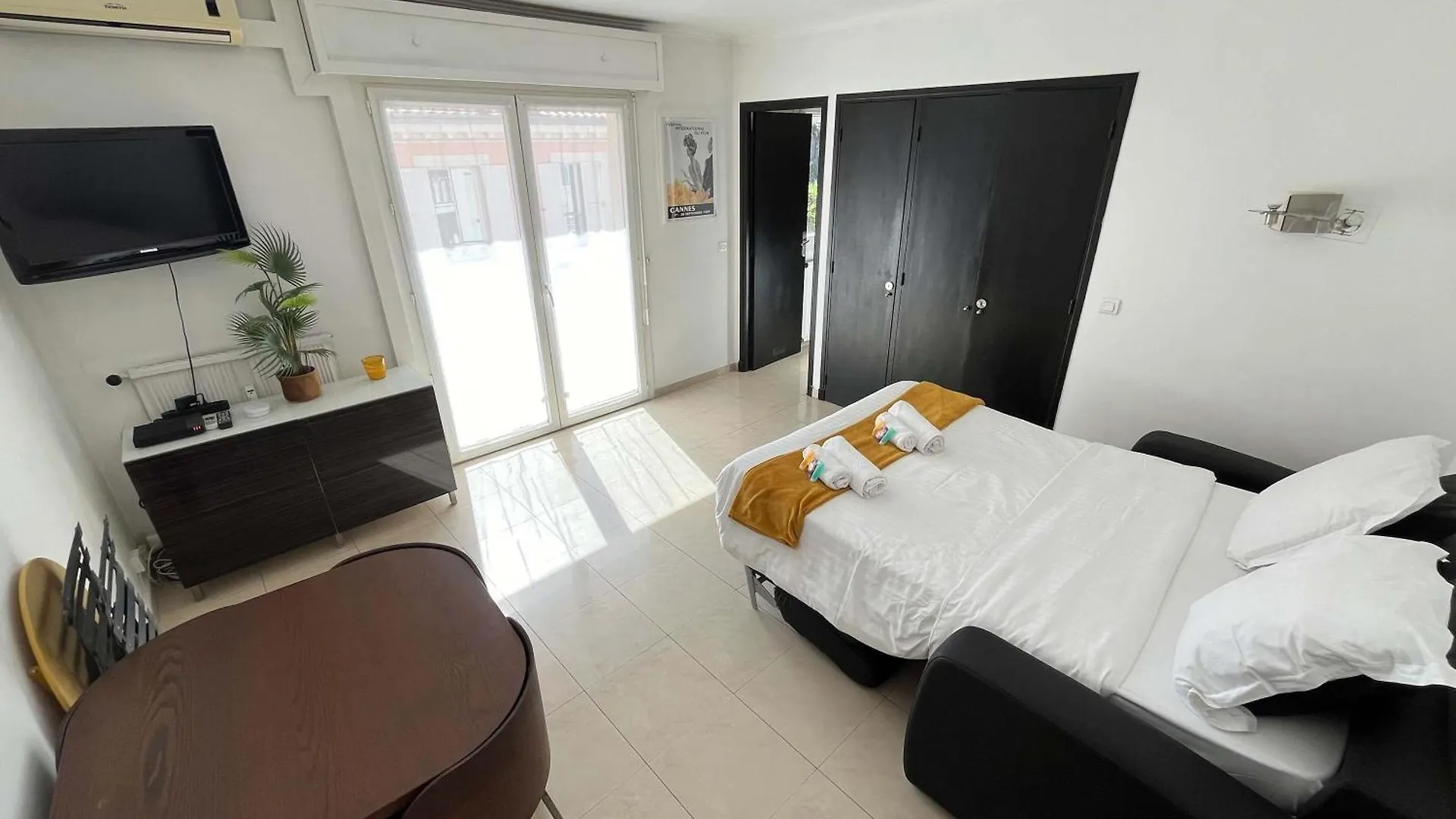 Apartment C067-Beau Studio A 100 M Des Plages Et Proche Palais Cannes